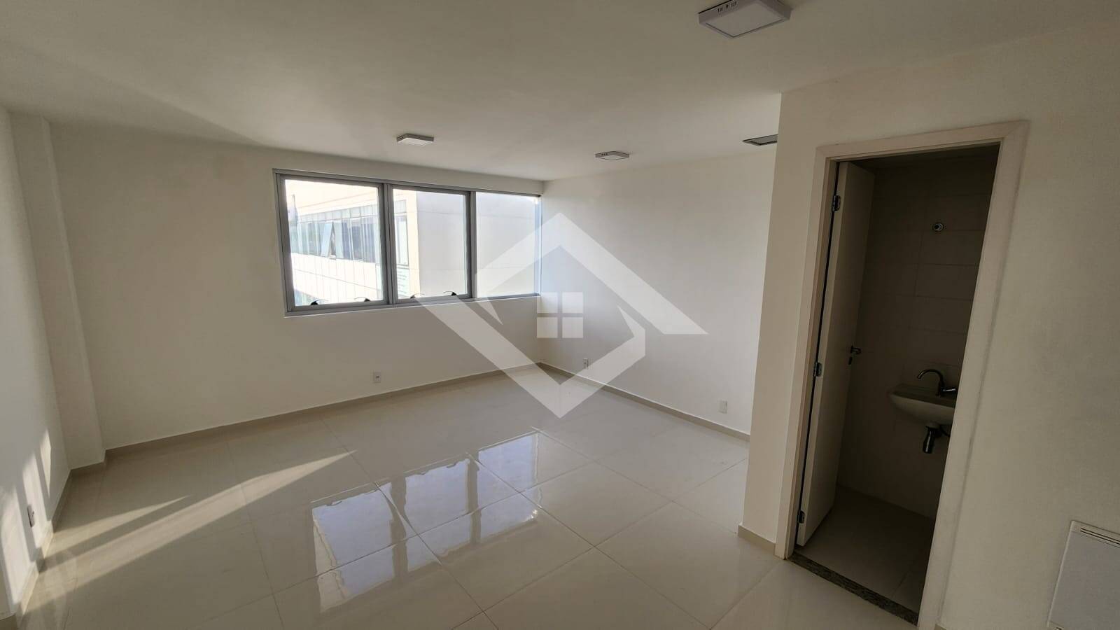 Prédio Inteiro para alugar, 25m² - Foto 5