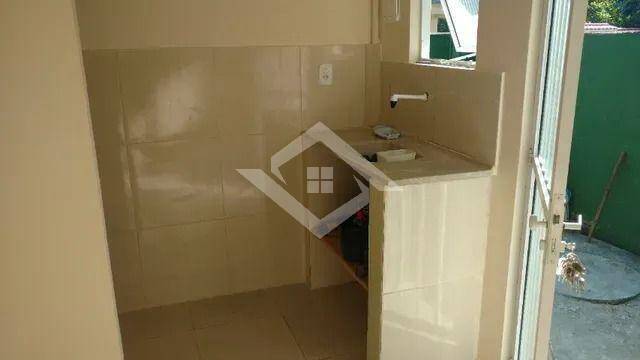 Apartamento à venda com 8 quartos, 200m² - Foto 3