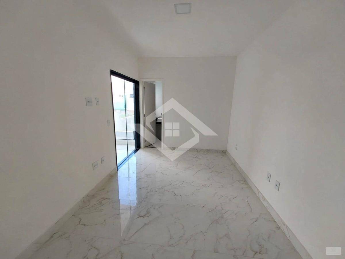 Casa à venda com 2 quartos, 120m² - Foto 5