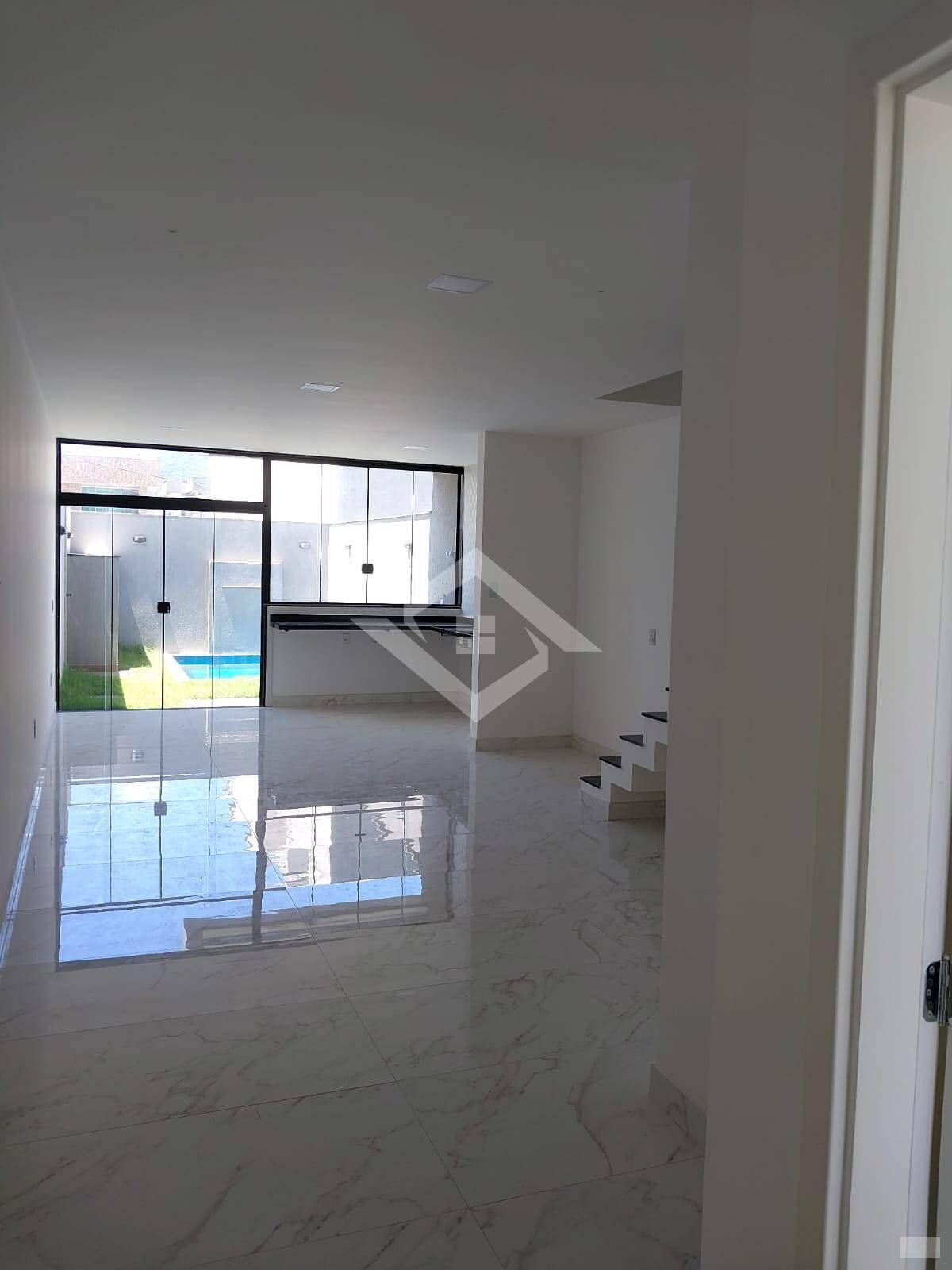 Casa à venda com 2 quartos, 120m² - Foto 14