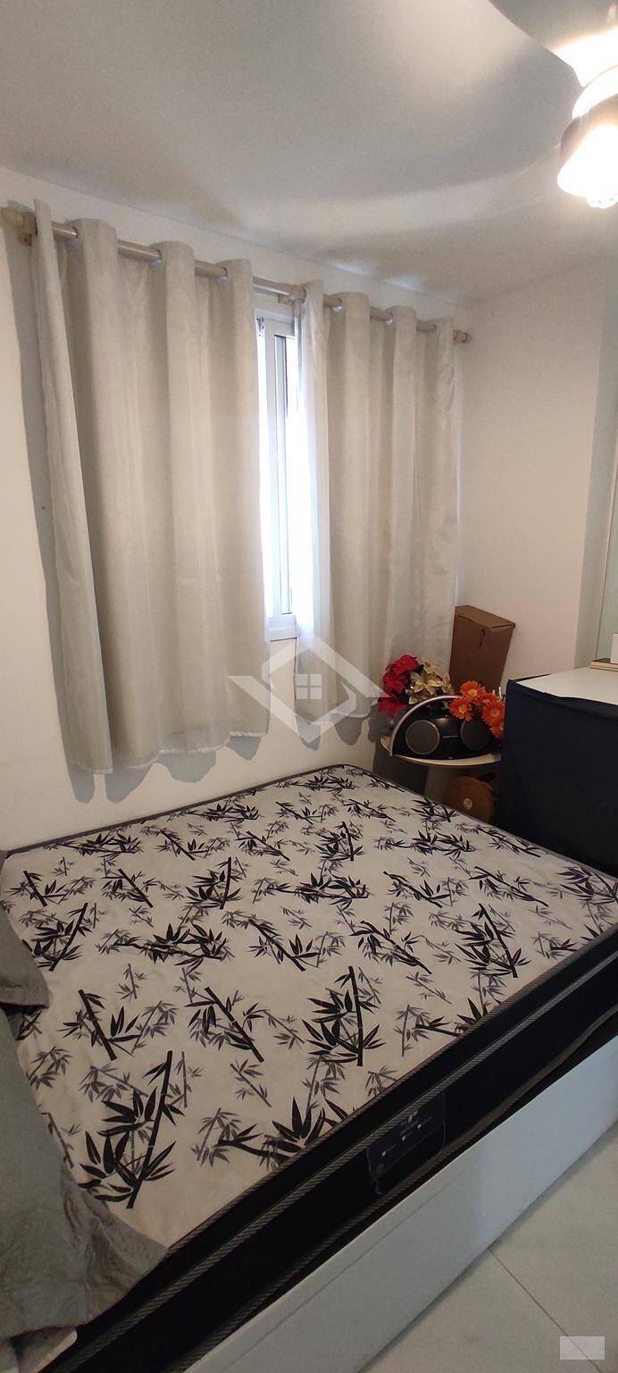 Apartamento à venda com 3 quartos, 198m² - Foto 15