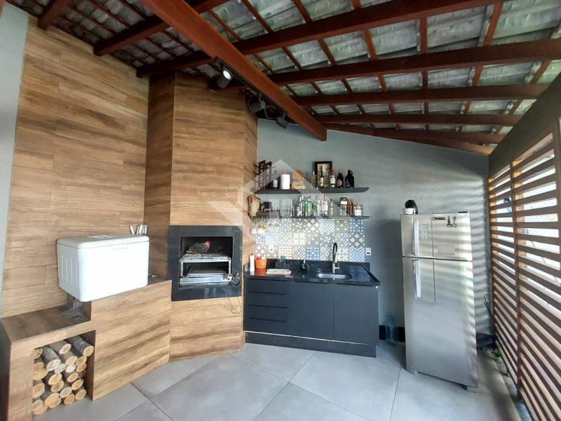 Casa à venda com 3 quartos, 390m² - Foto 35