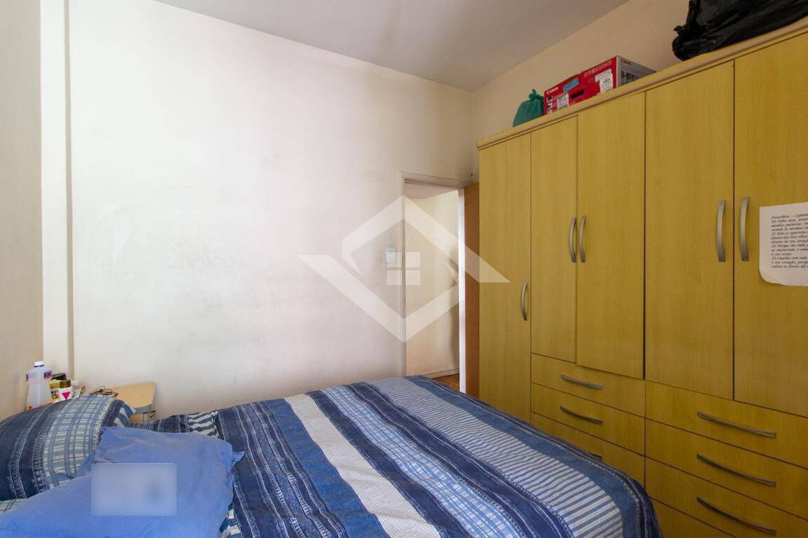 Apartamento à venda com 2 quartos, 70m² - Foto 18