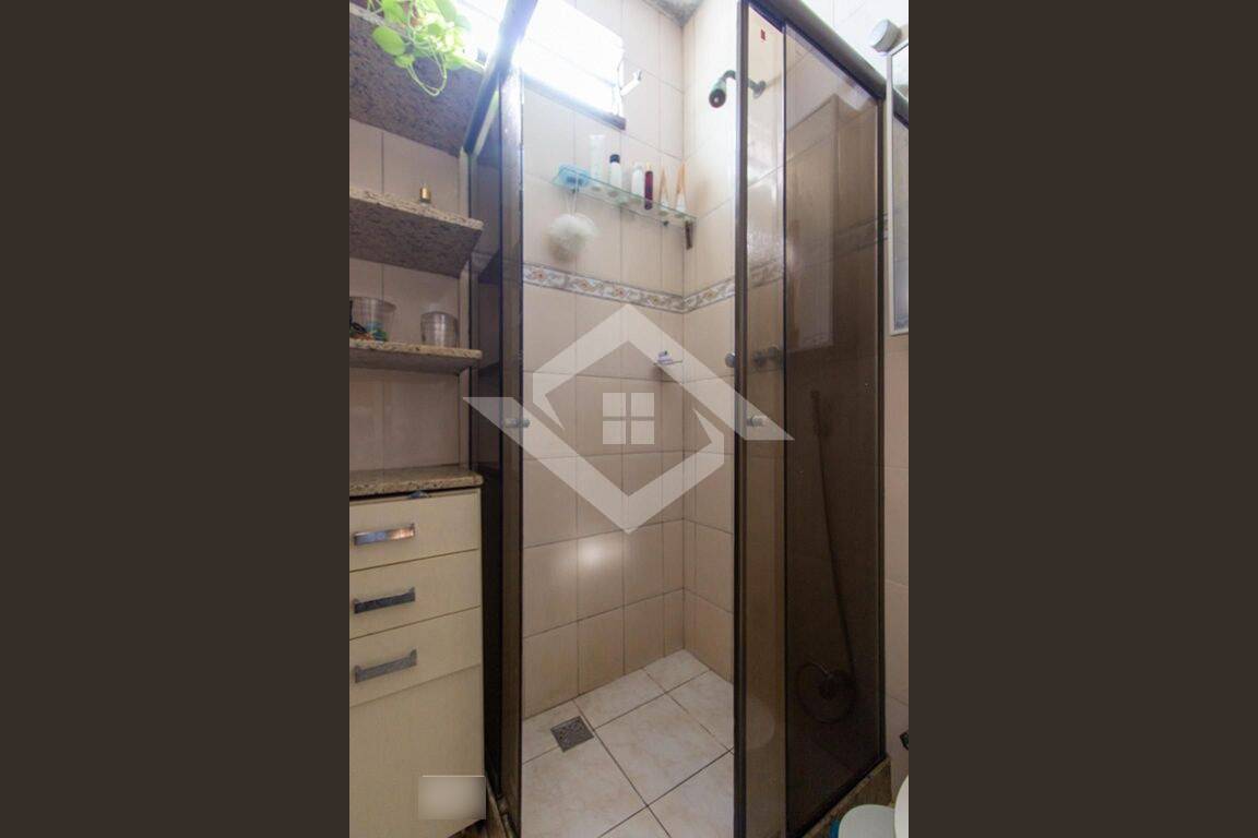 Apartamento à venda com 2 quartos, 70m² - Foto 22