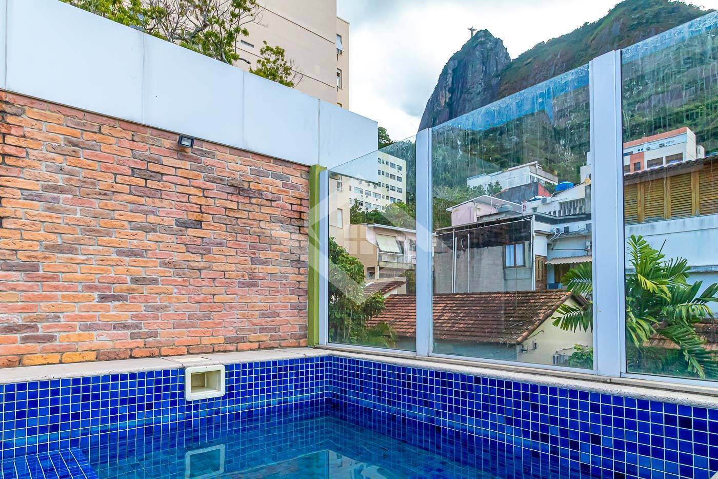 Casa à venda com 4 quartos, 595m² - Foto 25