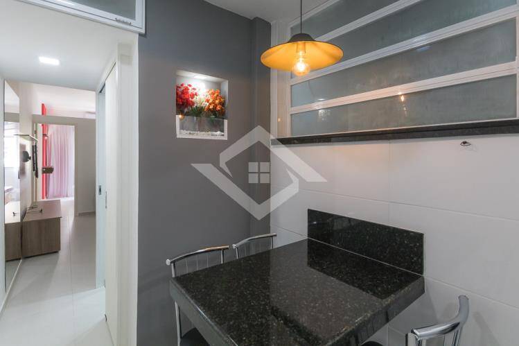 Apartamento à venda com 1 quarto, 45m² - Foto 11