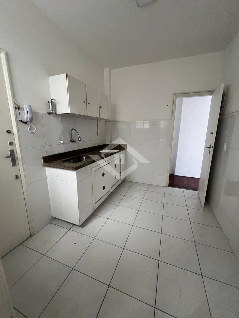 Apartamento à venda com 3 quartos, 110m² - Foto 10