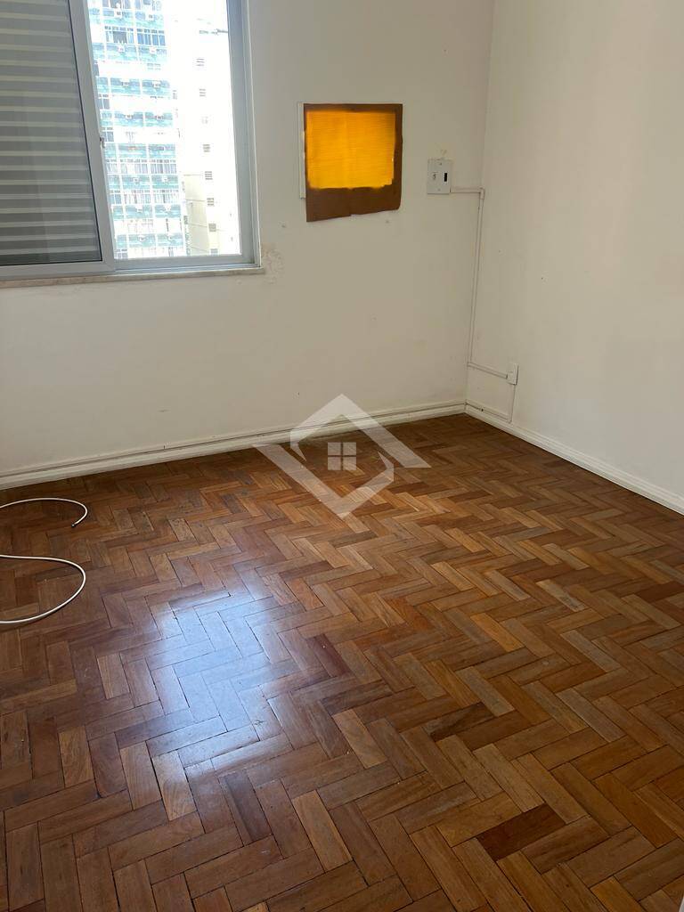 Apartamento à venda com 3 quartos, 110m² - Foto 7