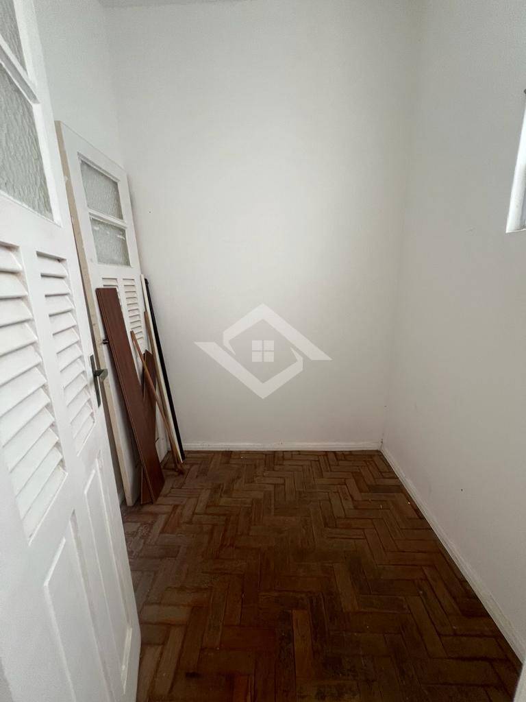 Apartamento à venda com 3 quartos, 110m² - Foto 19