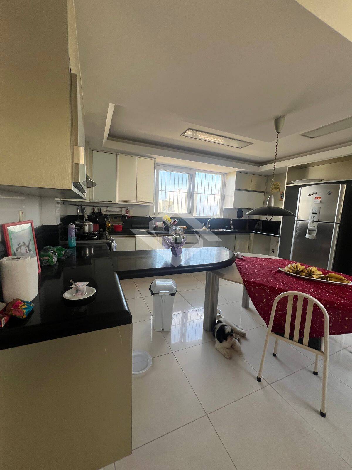 Cobertura à venda com 4 quartos, 340m² - Foto 2