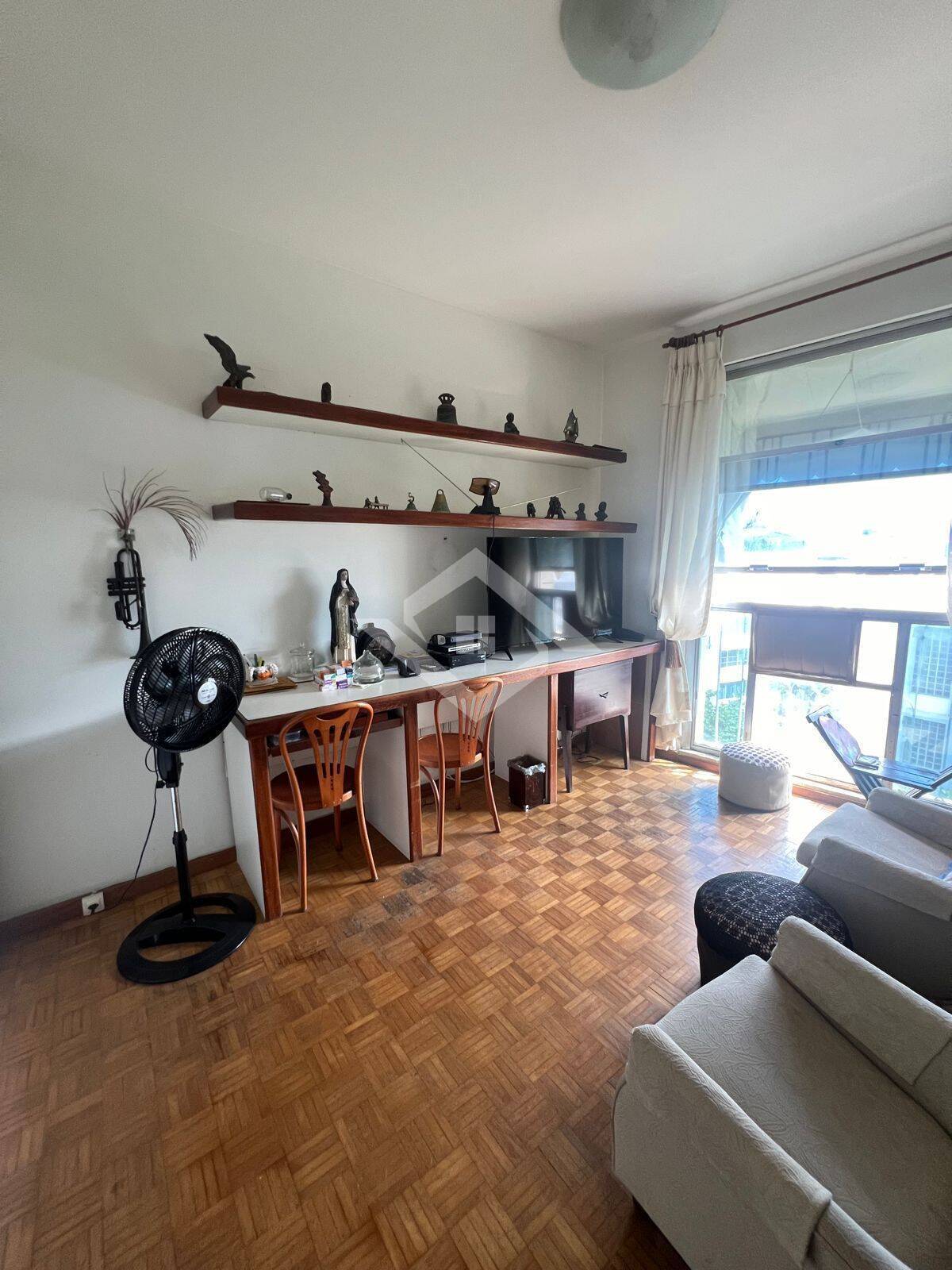 Apartamento à venda com 3 quartos, 160m² - Foto 7