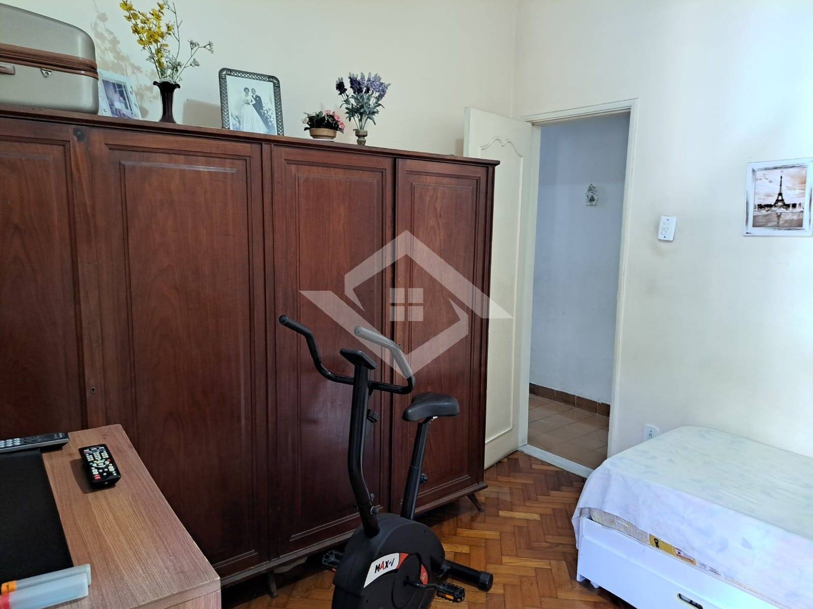 Apartamento à venda com 3 quartos, 120m² - Foto 9