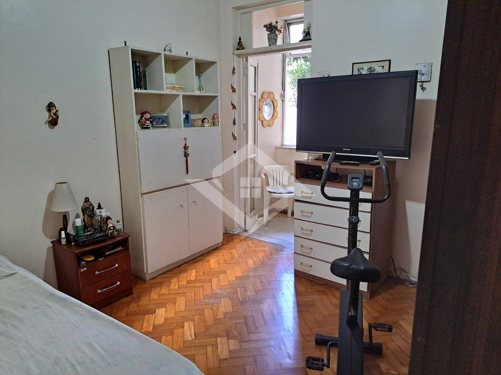 Apartamento à venda com 3 quartos, 120m² - Foto 11