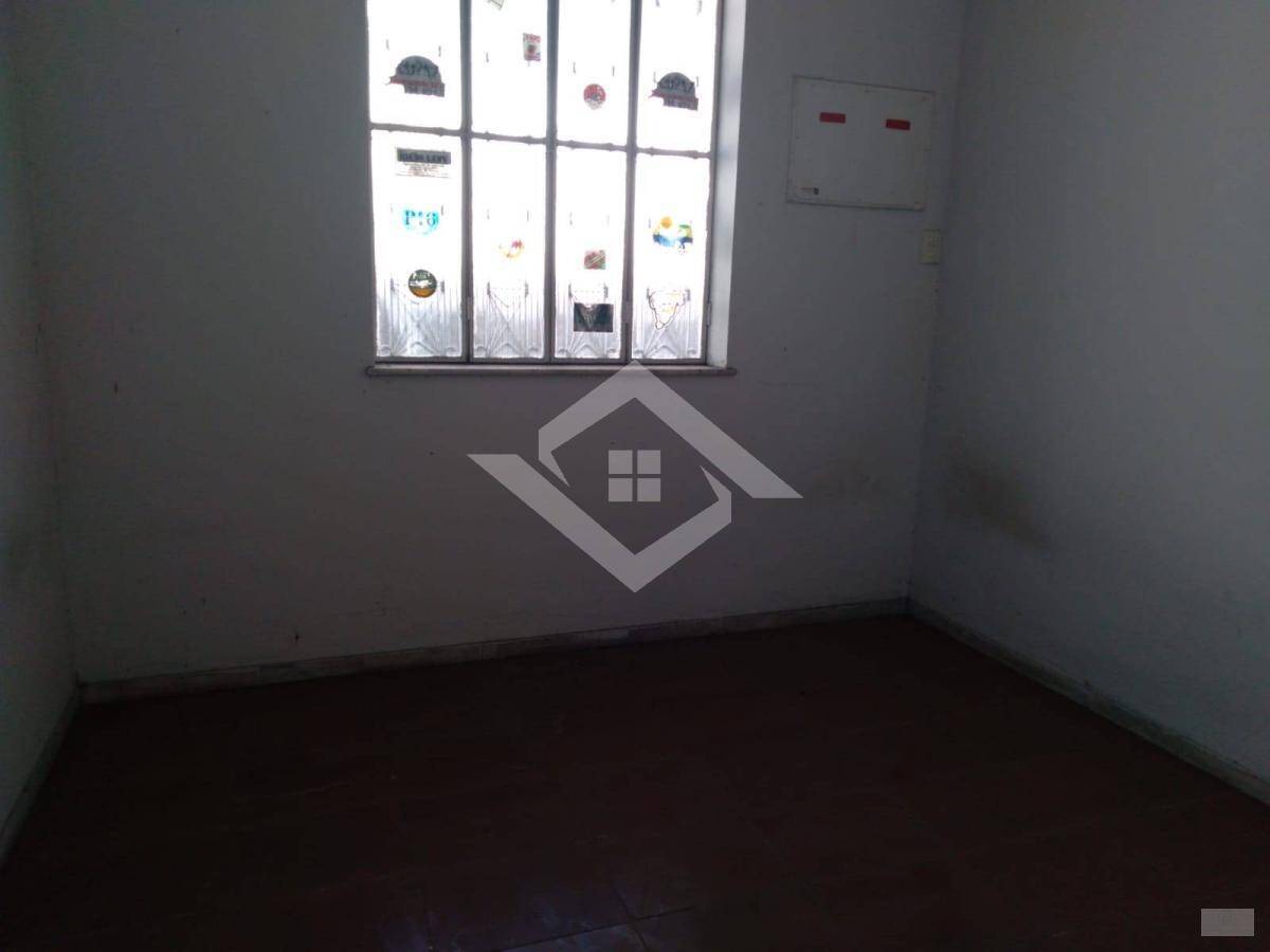 Casa à venda com 6 quartos, 280m² - Foto 13