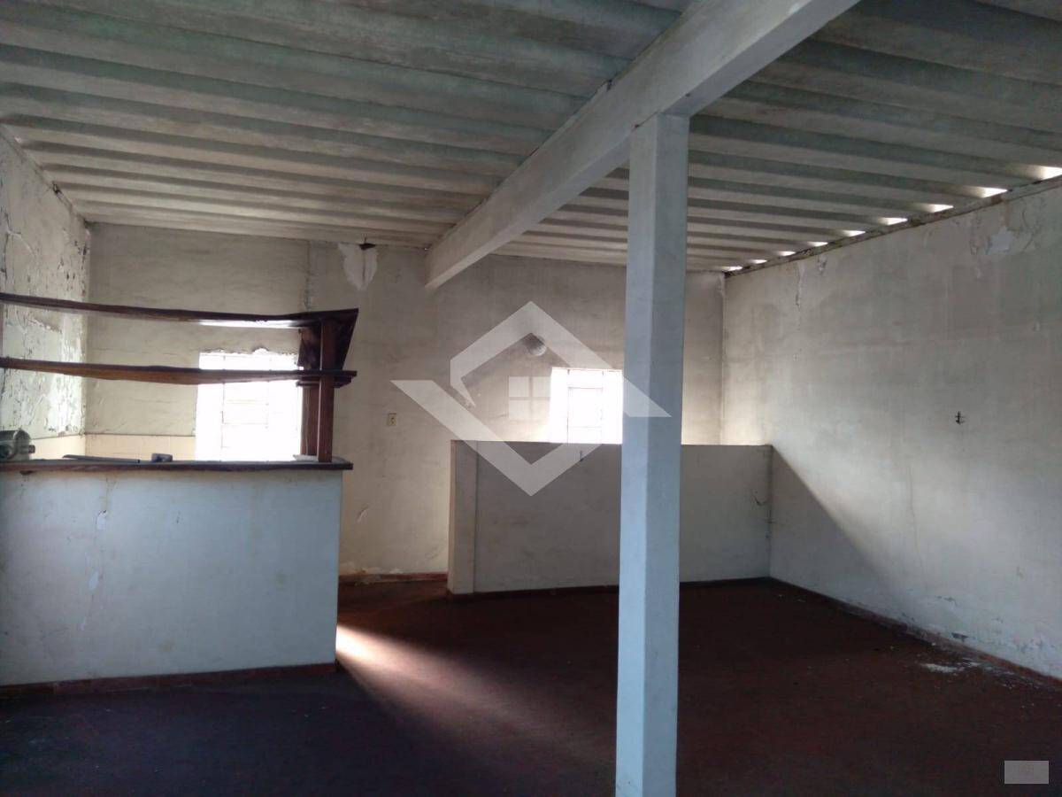 Casa à venda com 6 quartos, 280m² - Foto 16