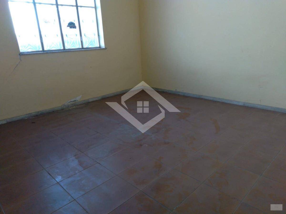 Casa à venda com 6 quartos, 280m² - Foto 18