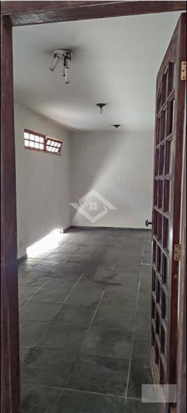 Casa à venda com 3 quartos, 140m² - Foto 5