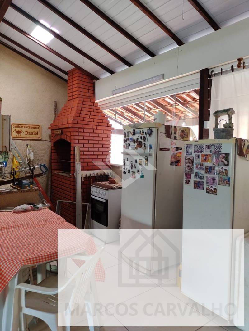 Casa à venda com 3 quartos, 140m² - Foto 15