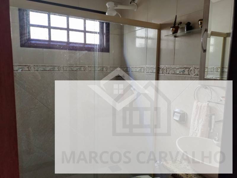 Casa à venda com 3 quartos, 140m² - Foto 17