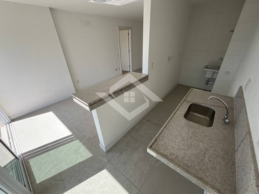 Apartamento à venda com 2 quartos, 79m² - Foto 8