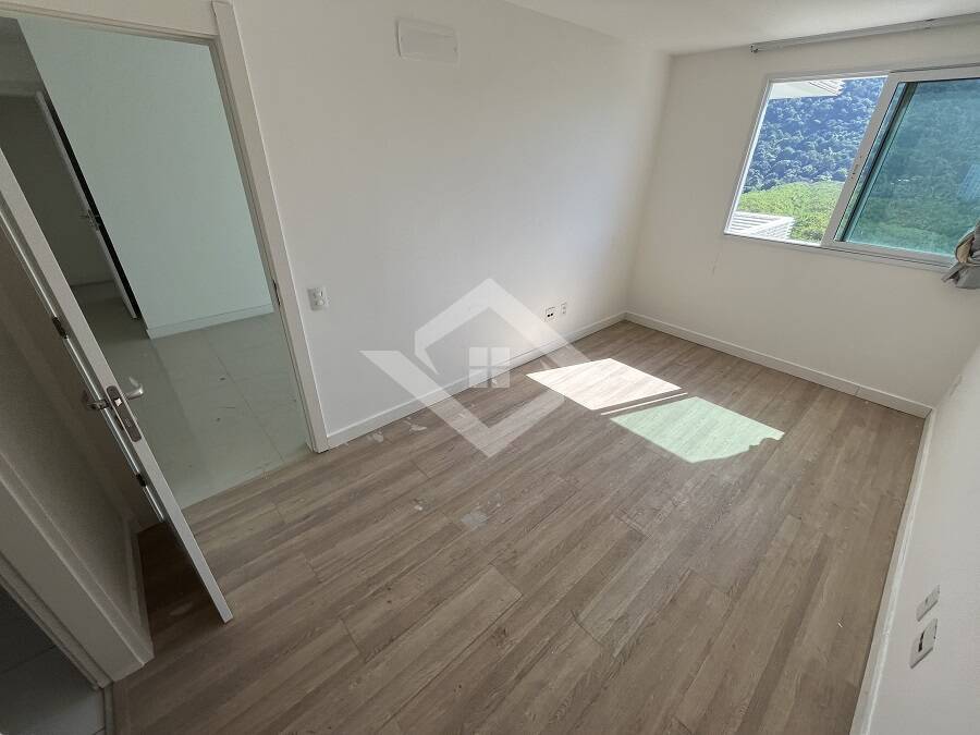 Apartamento à venda com 2 quartos, 79m² - Foto 12