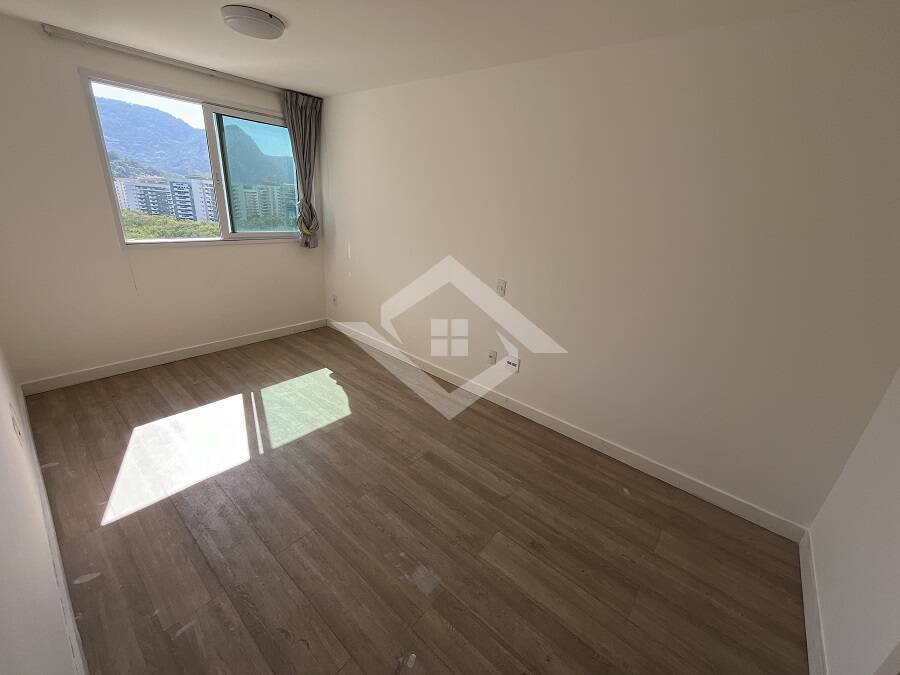 Apartamento à venda com 2 quartos, 79m² - Foto 11