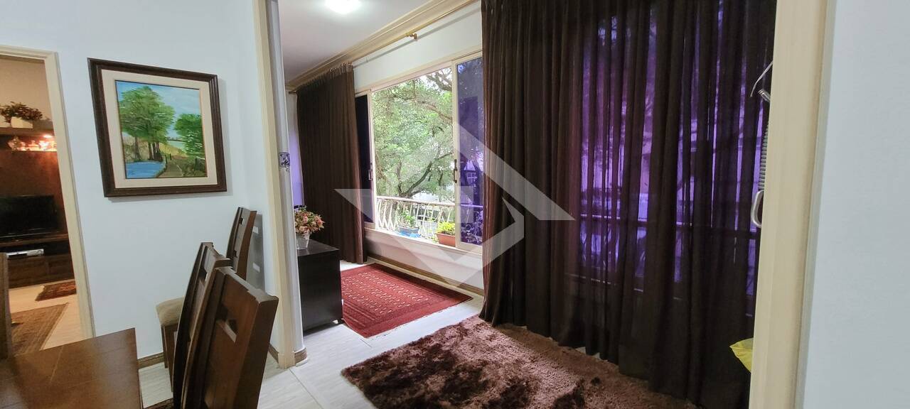 Apartamento à venda com 4 quartos, 200m² - Foto 3