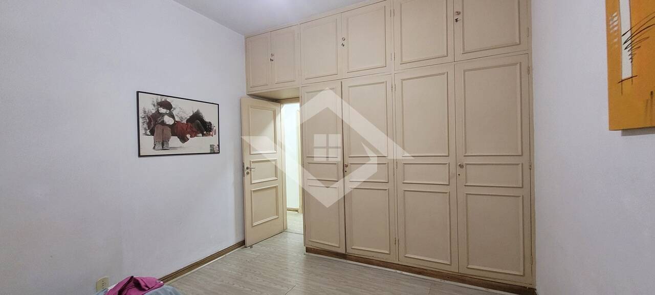 Apartamento à venda com 4 quartos, 200m² - Foto 15