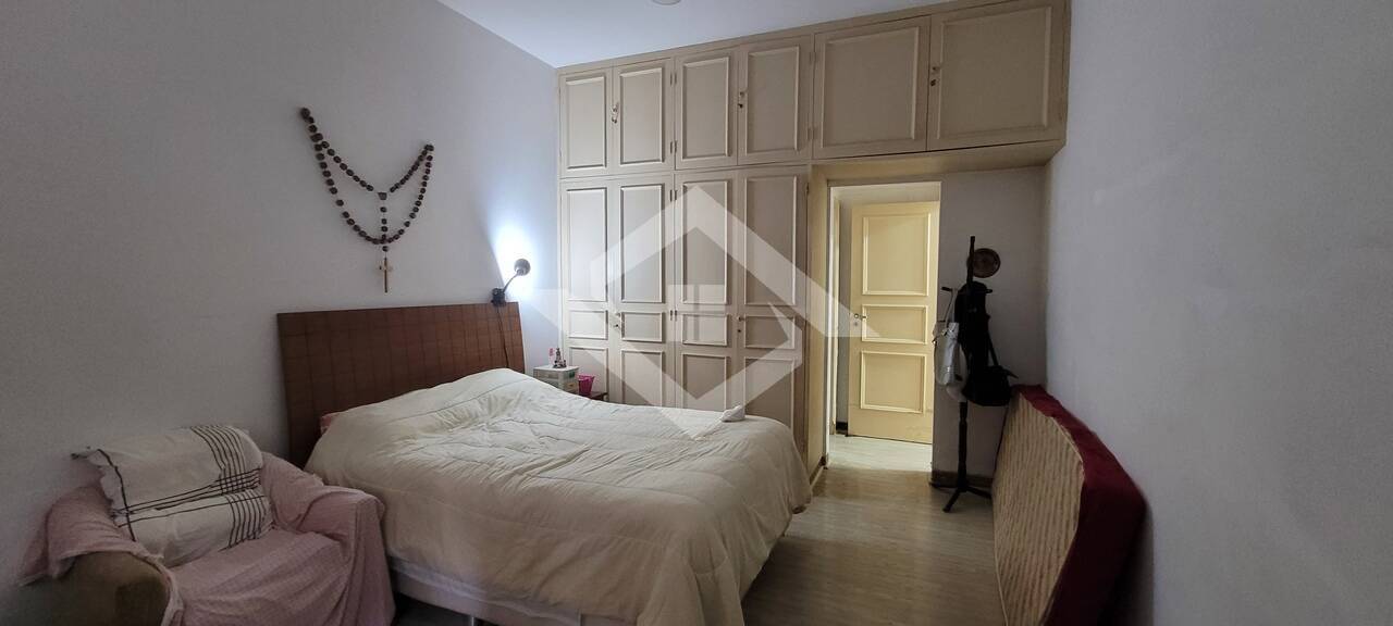 Apartamento à venda com 4 quartos, 200m² - Foto 18