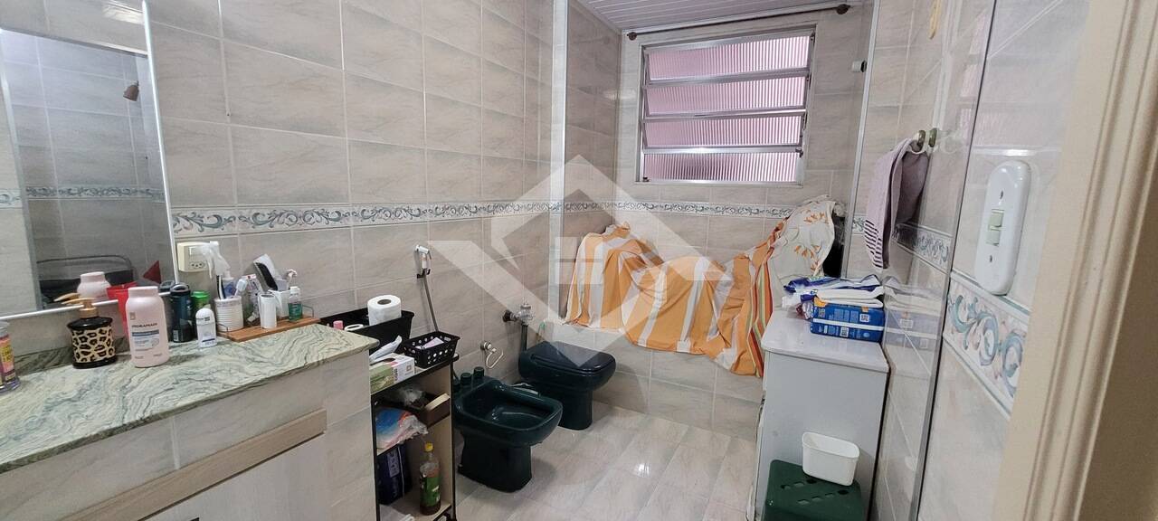 Apartamento à venda com 4 quartos, 200m² - Foto 19