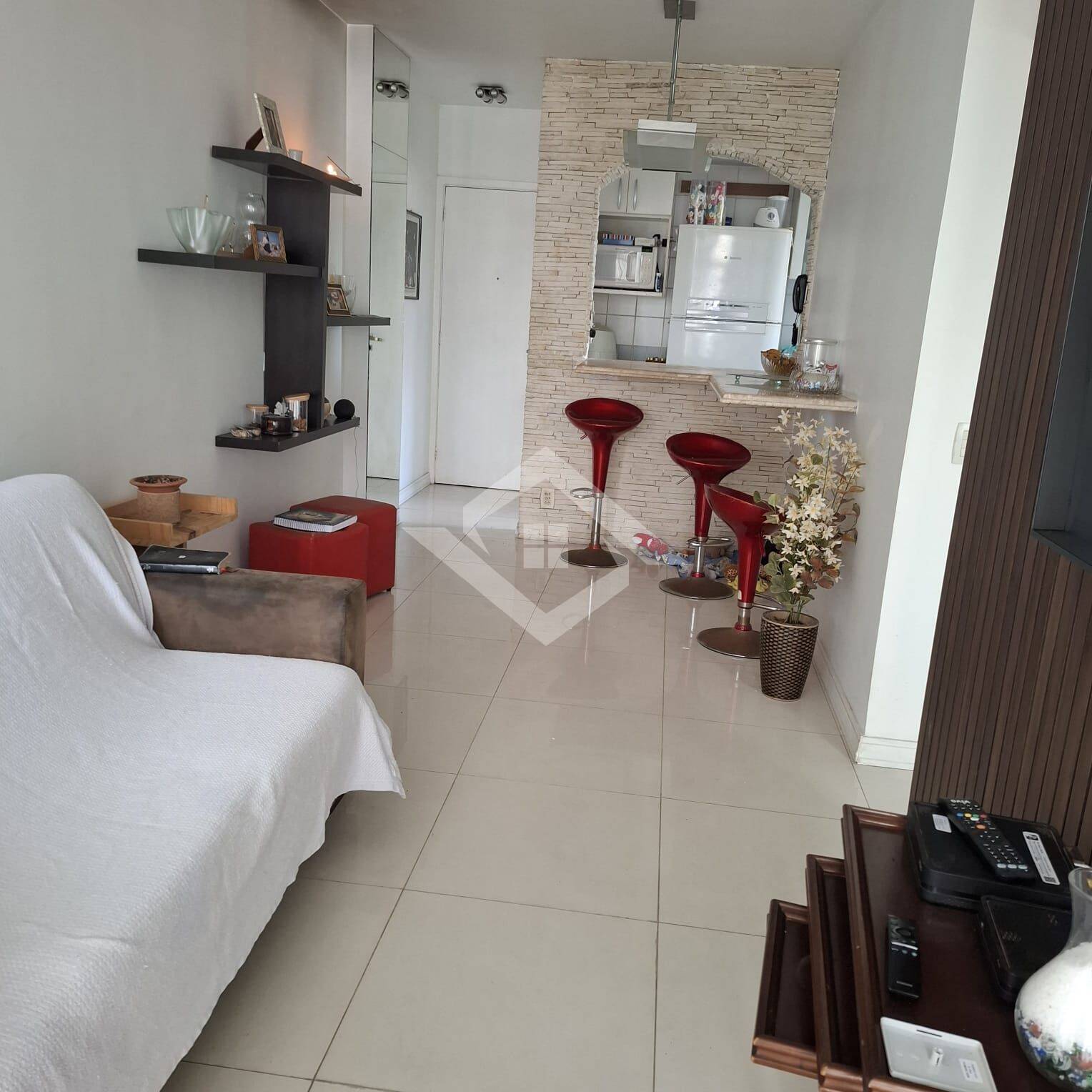 Apartamento à venda com 3 quartos, 69m² - Foto 9