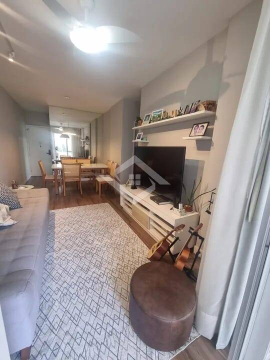 Apartamento à venda com 2 quartos, 90m² - Foto 6