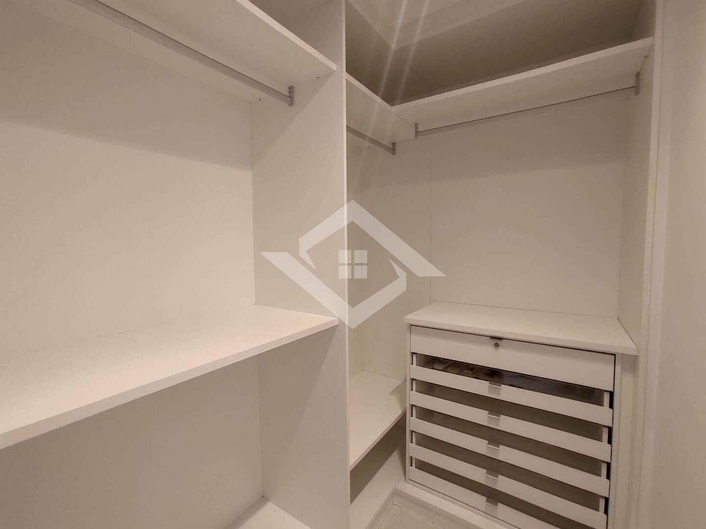 Apartamento à venda com 4 quartos, 138m² - Foto 28