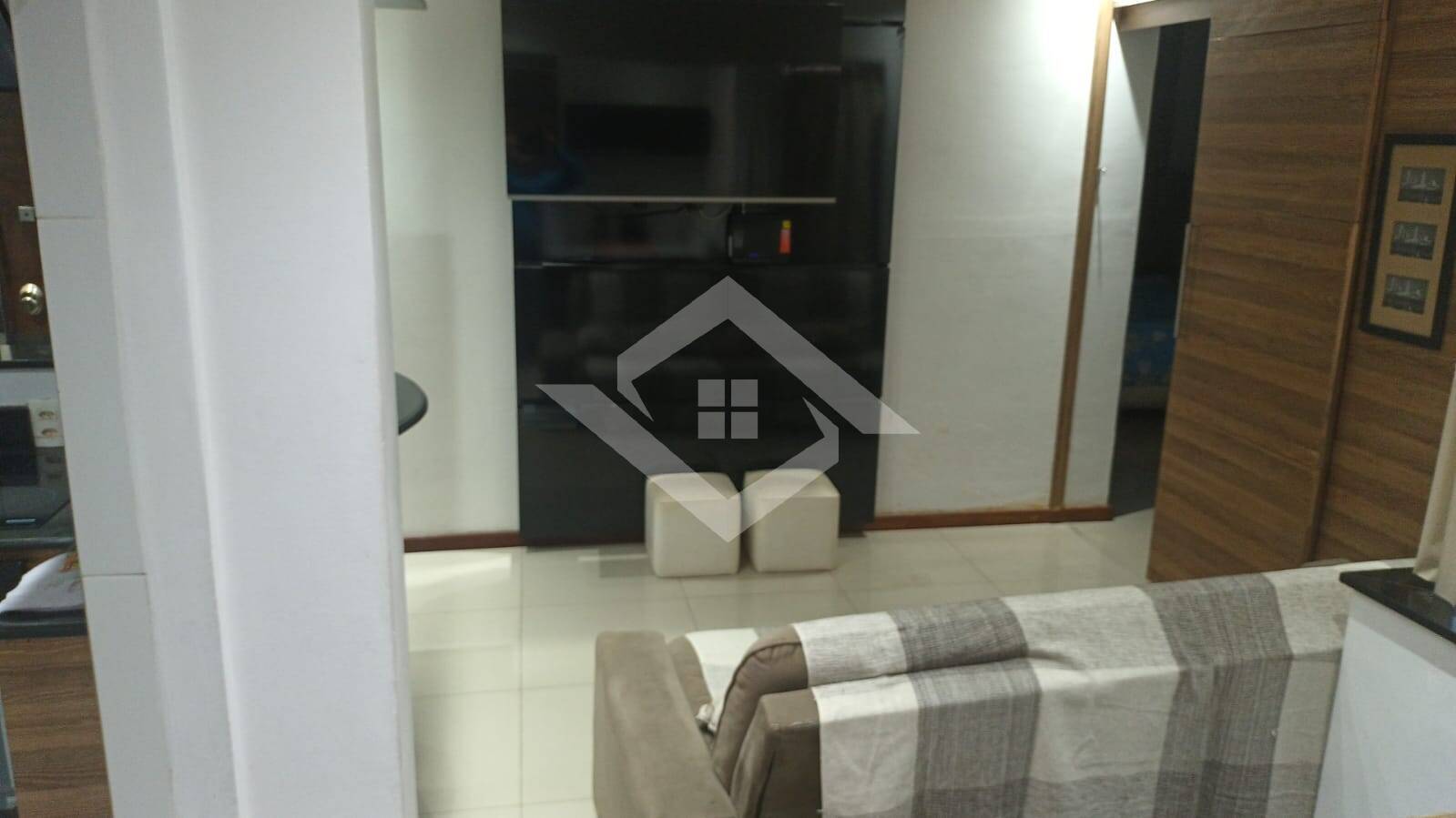 Apartamento à venda com 2 quartos, 89m² - Foto 1