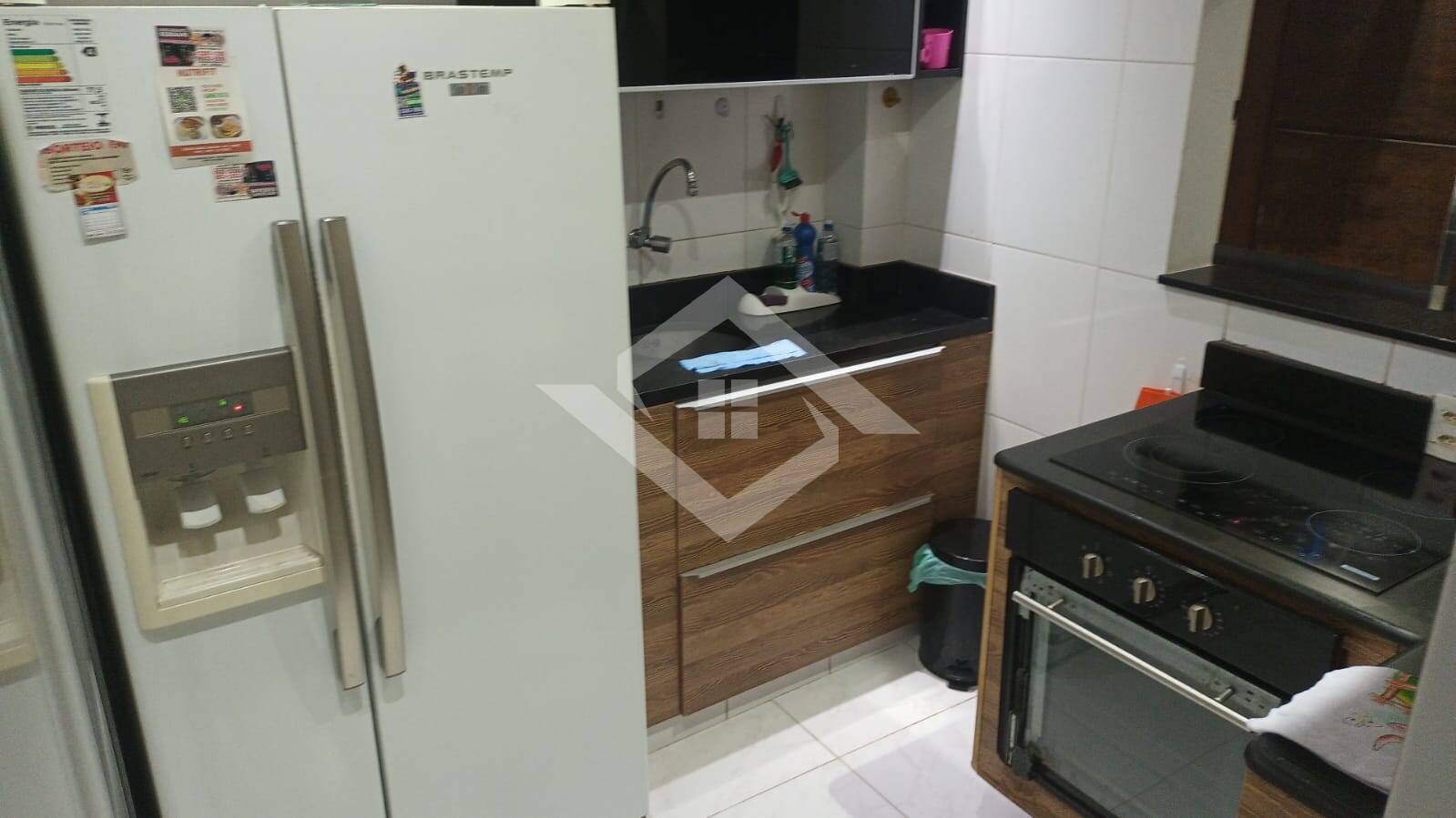 Apartamento à venda com 2 quartos, 89m² - Foto 4