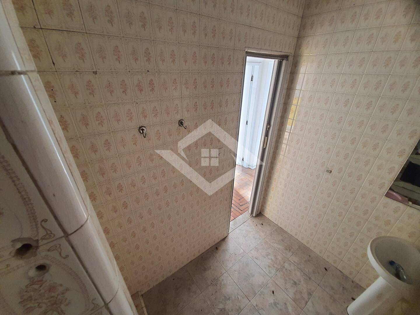 Apartamento à venda com 2 quartos, 57m² - Foto 13