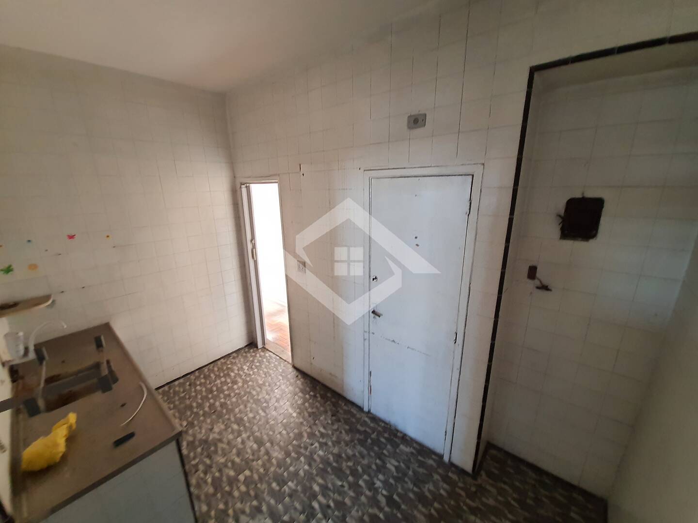 Apartamento à venda com 2 quartos, 57m² - Foto 28