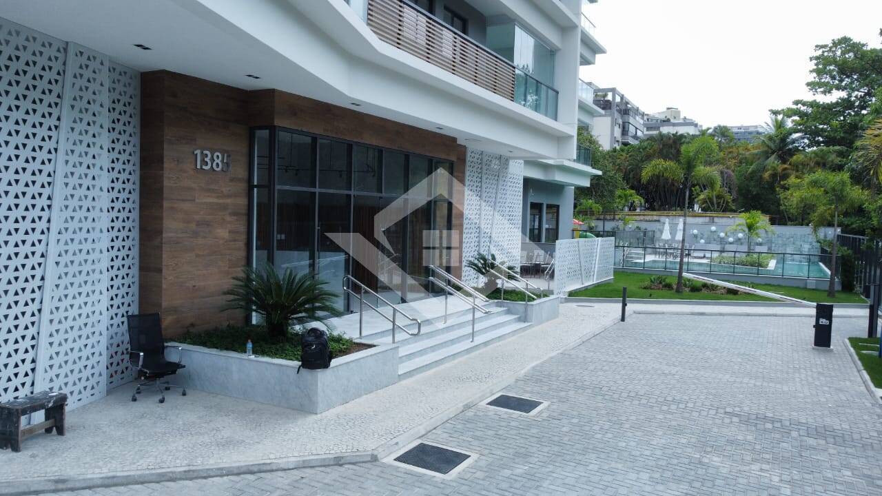 Apartamento à venda com 3 quartos, 117m² - Foto 13