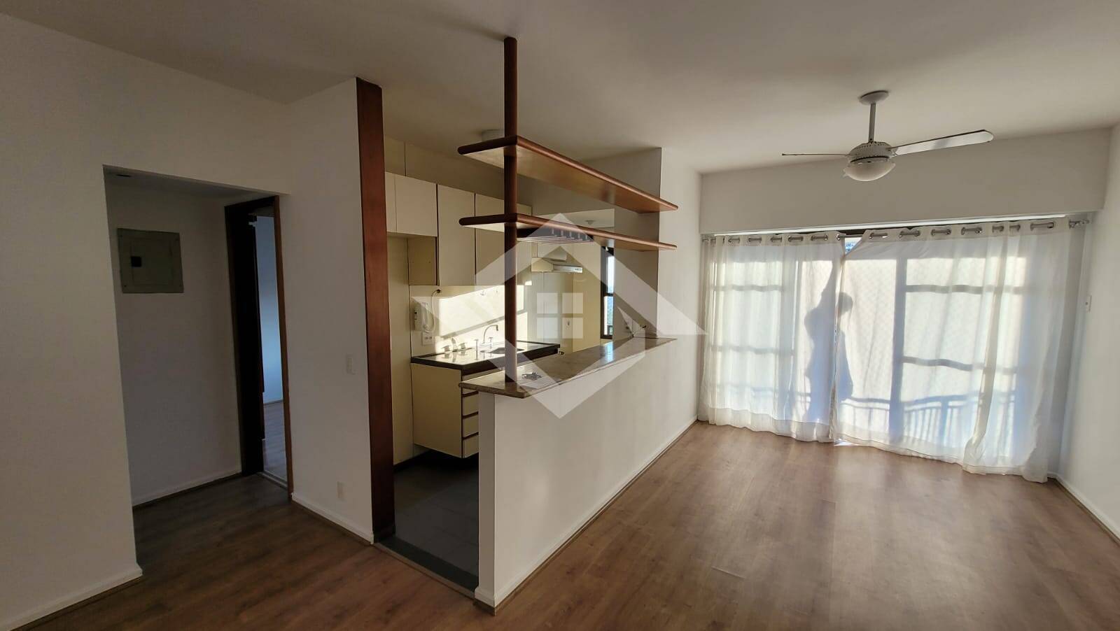 Apartamento à venda com 2 quartos, 83m² - Foto 12