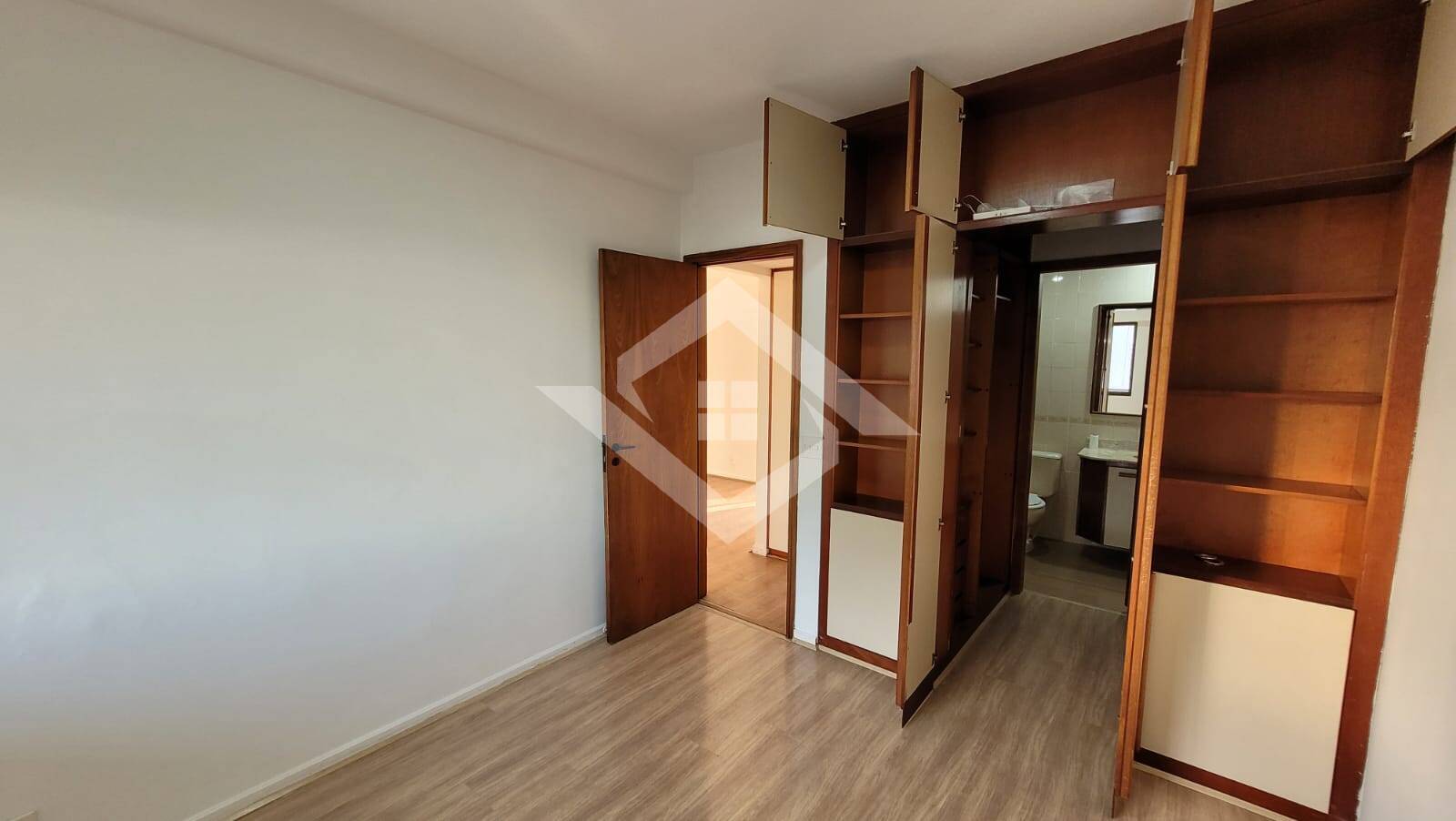 Apartamento à venda com 2 quartos, 83m² - Foto 20