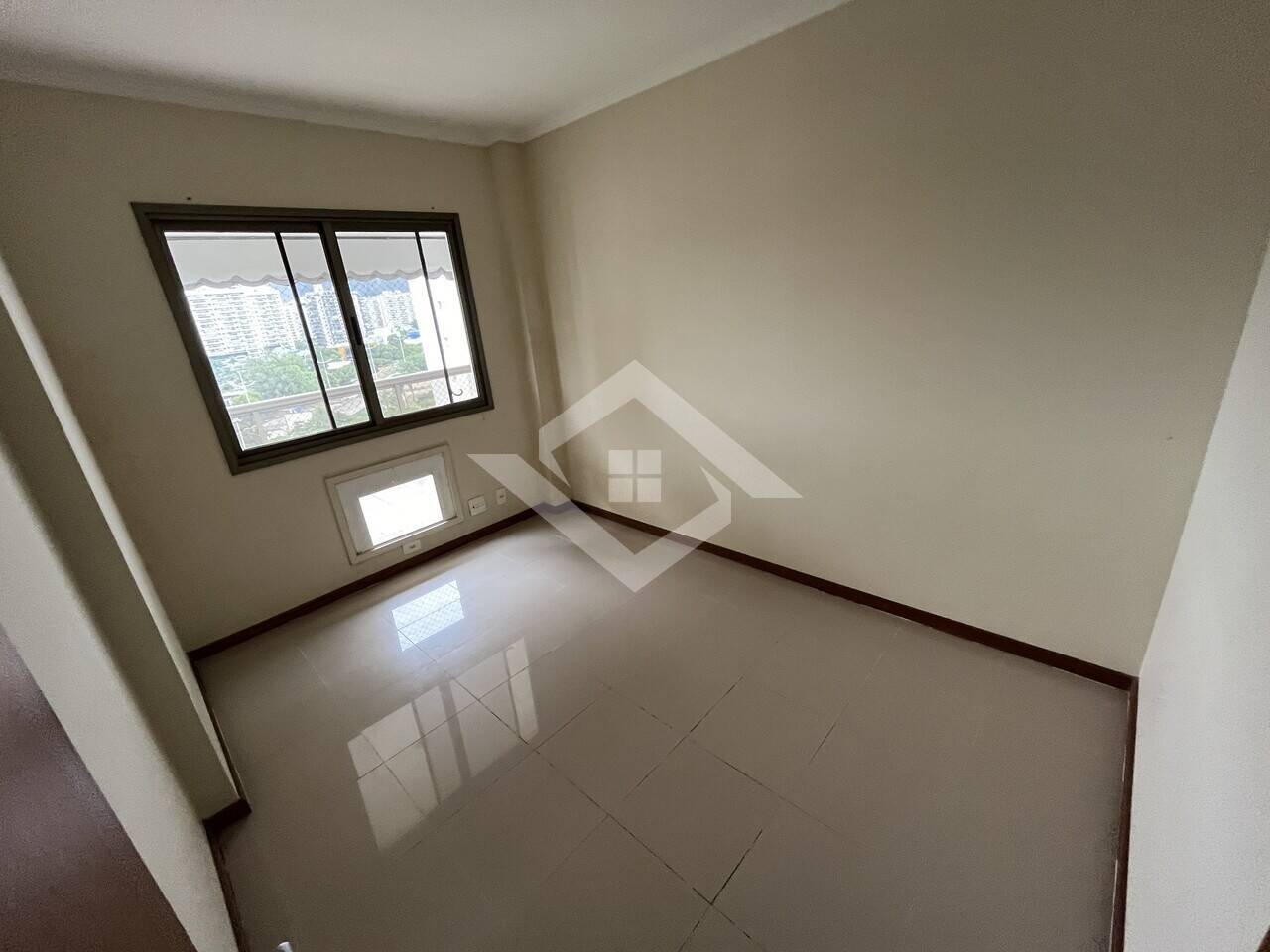 Apartamento à venda com 3 quartos, 136m² - Foto 14