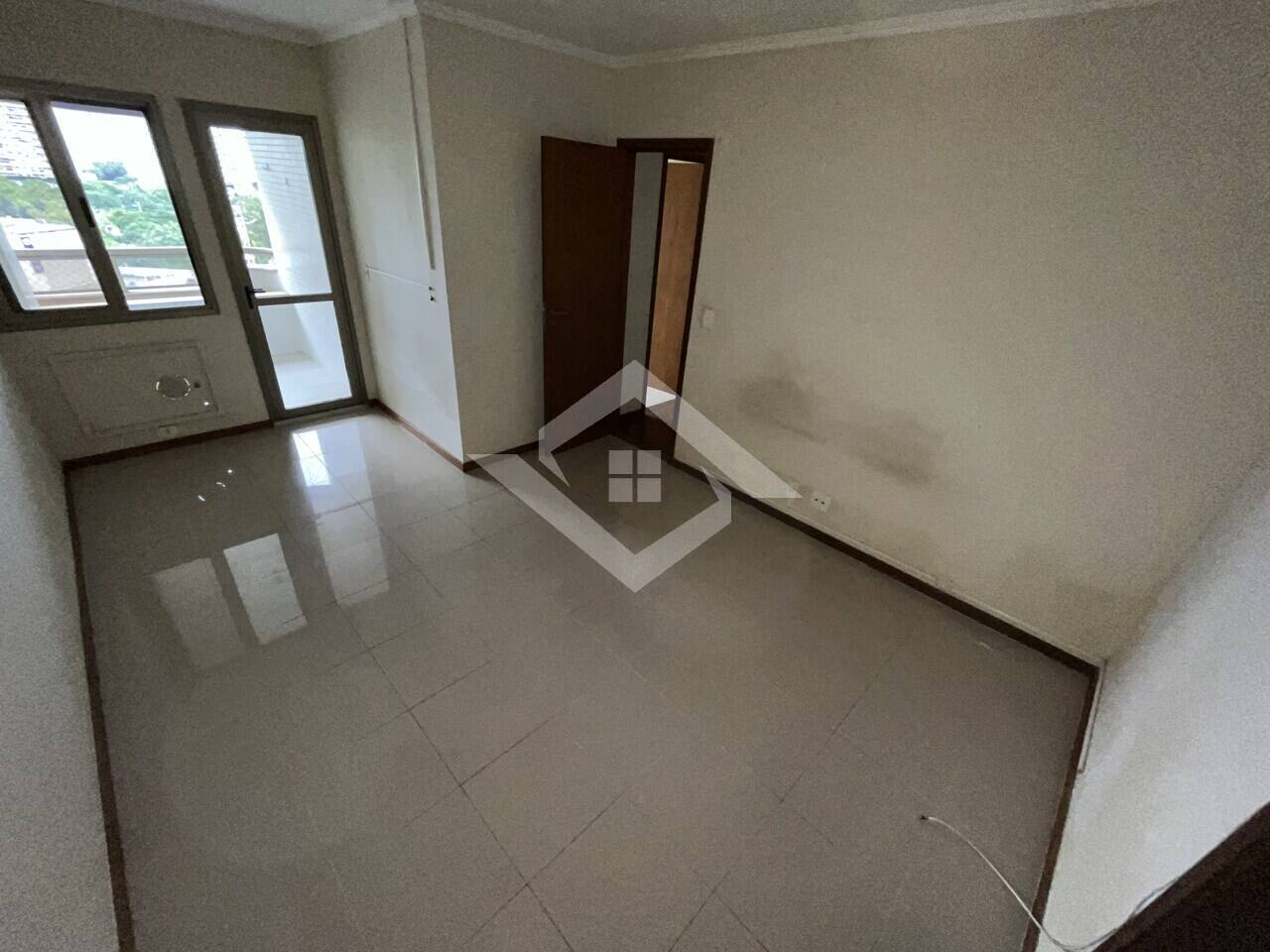 Apartamento à venda com 3 quartos, 136m² - Foto 18