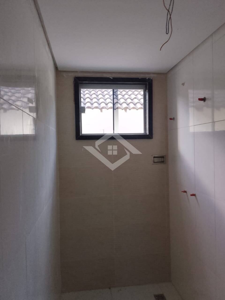 Casa à venda com 4 quartos, 180m² - Foto 14