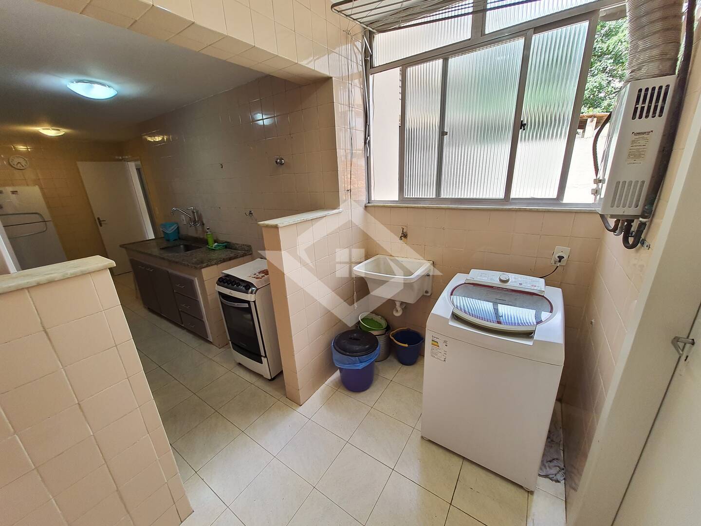 Apartamento à venda com 2 quartos, 87m² - Foto 19