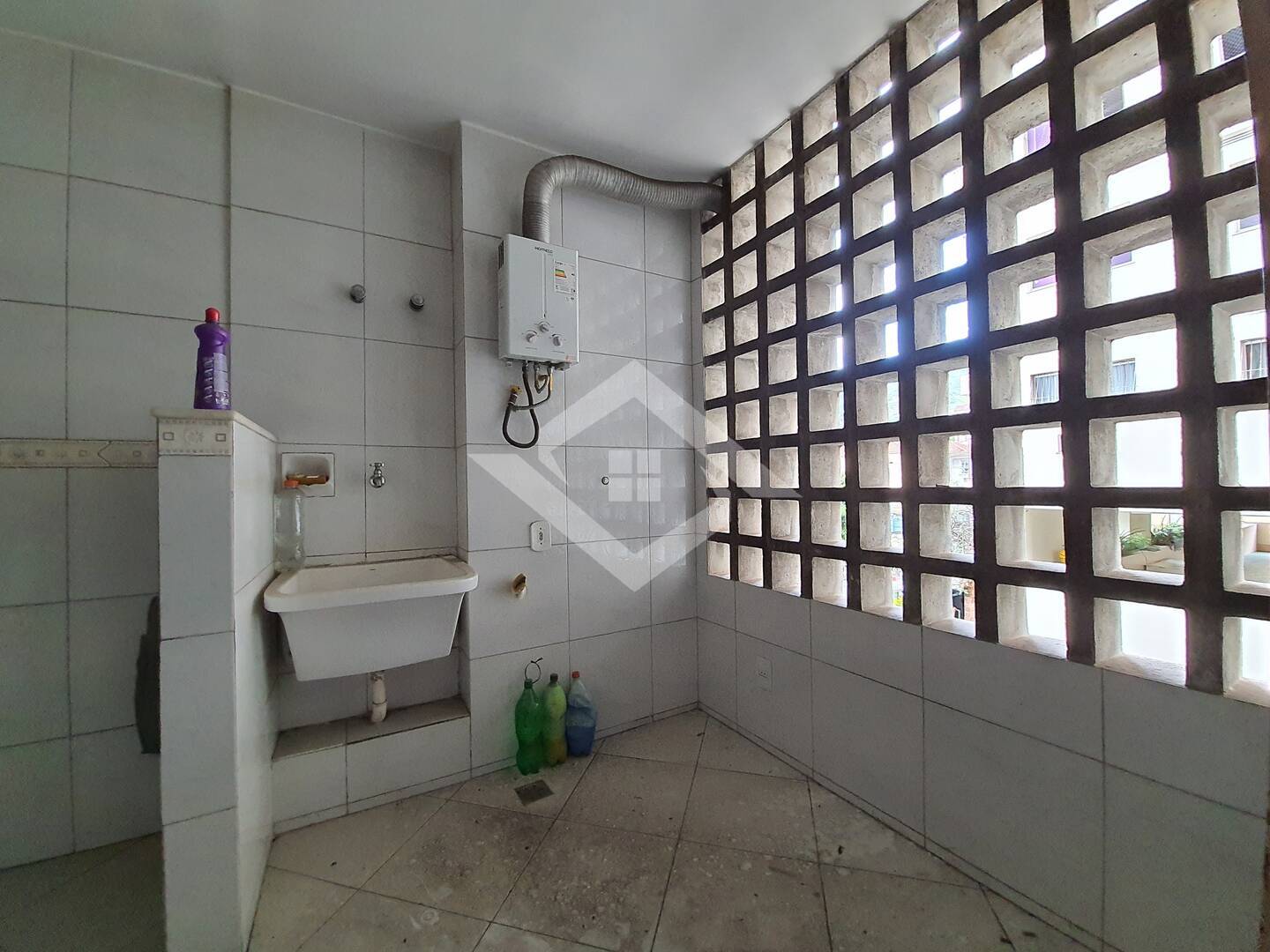 Apartamento à venda com 2 quartos, 68m² - Foto 21