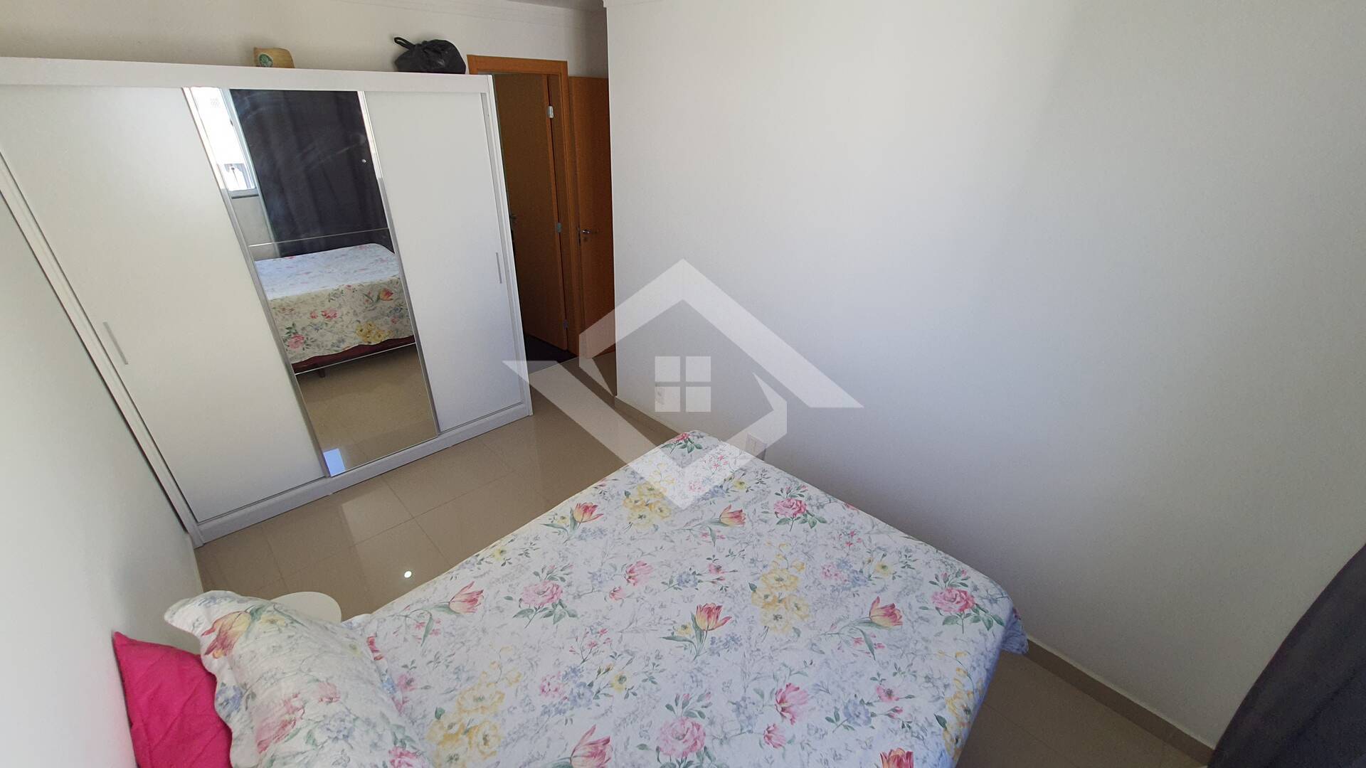 Apartamento à venda com 2 quartos, 50m² - Foto 15