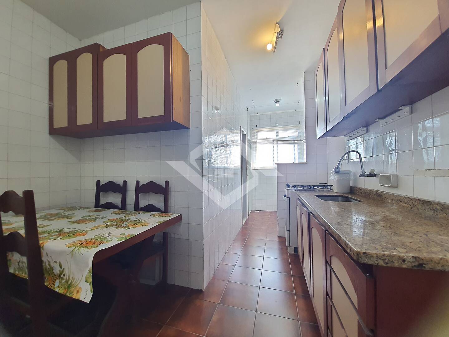 Apartamento à venda com 2 quartos, 70m² - Foto 17