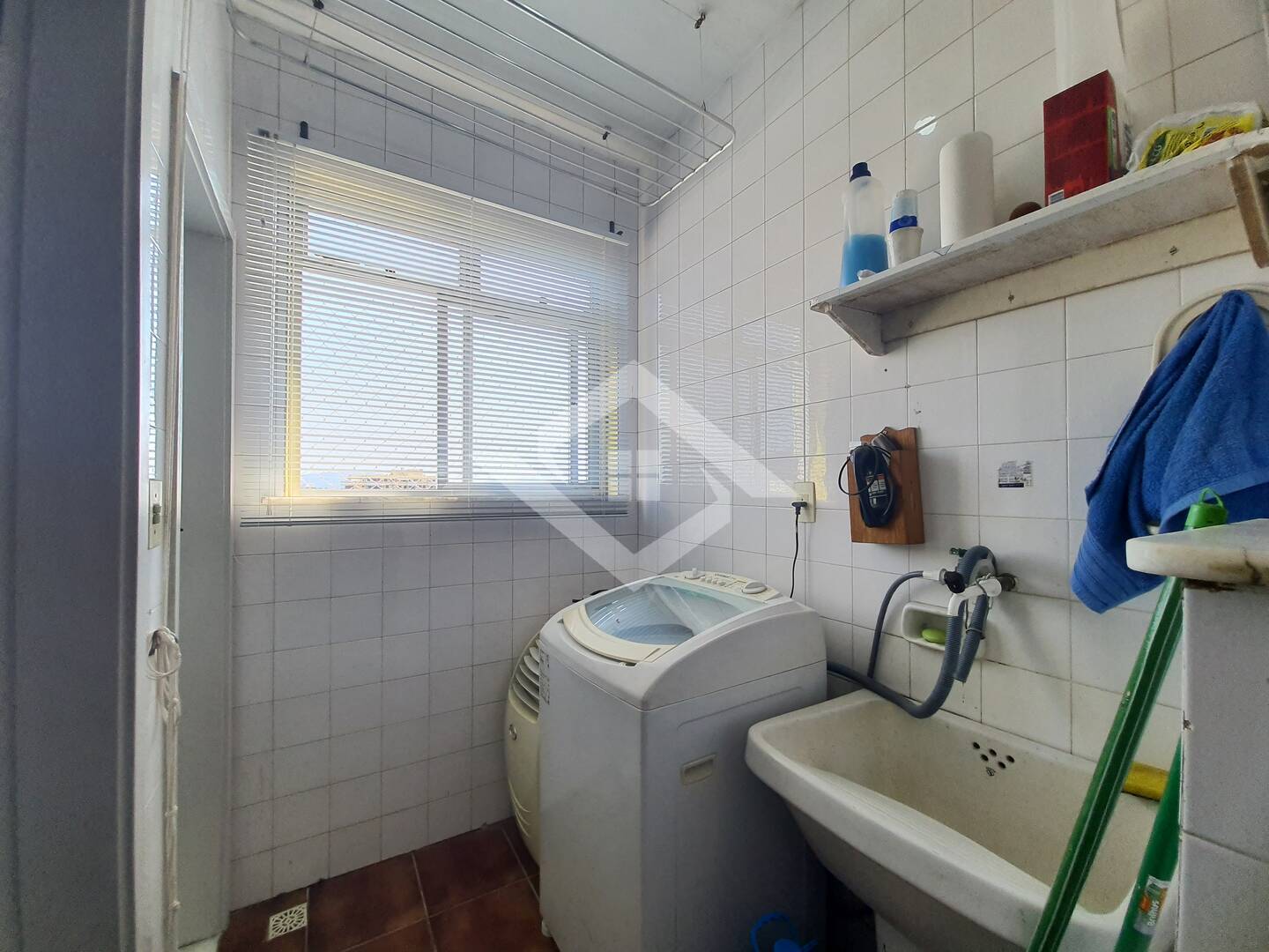 Apartamento à venda com 2 quartos, 70m² - Foto 19