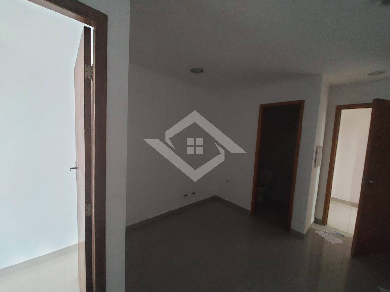 Depósito-Galpão-Armazém à venda, 21m² - Foto 1