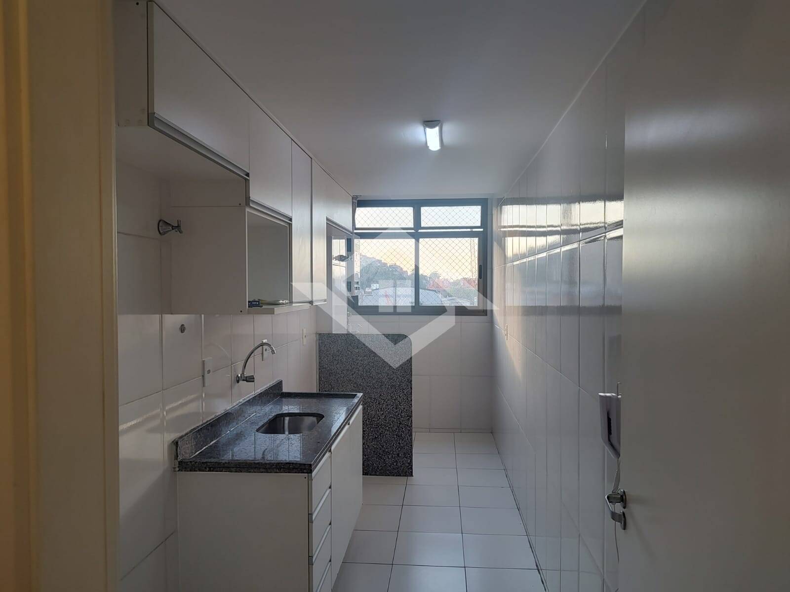 Apartamento à venda com 3 quartos, 80m² - Foto 6